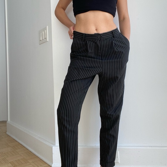 **SOLD DO NOT BUY ** Cutest midrise pinstripe trousers/ pants!! - Picture 5 of 15